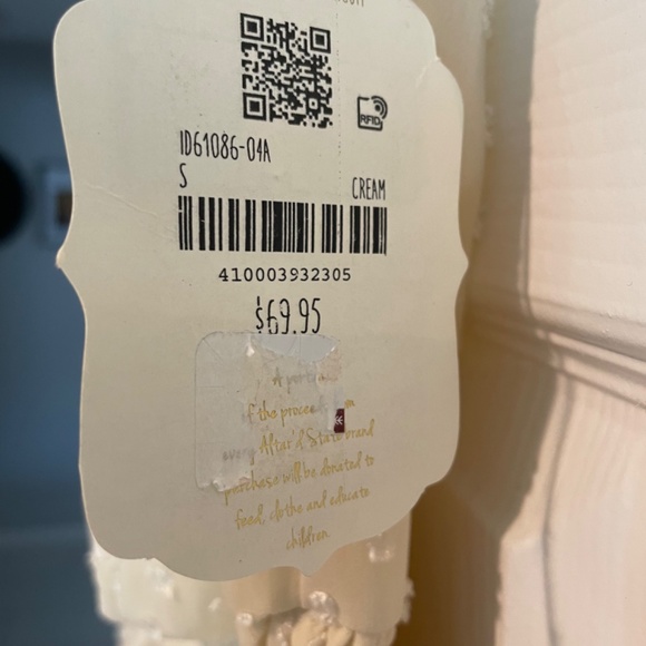 Altar’d State one sleeve Dress - Picture 3 of 4